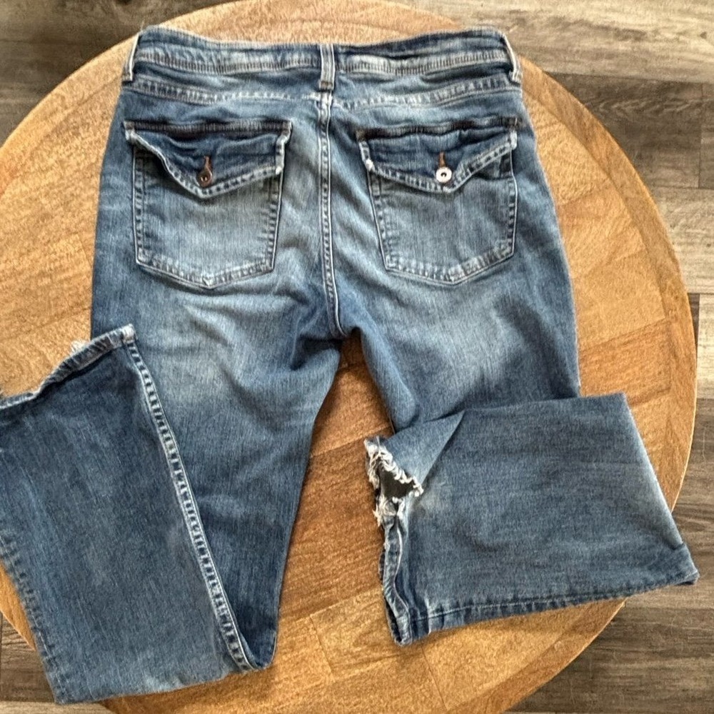 H&M Mid Rise Straight Leg Jeans - Picture 6 of 9